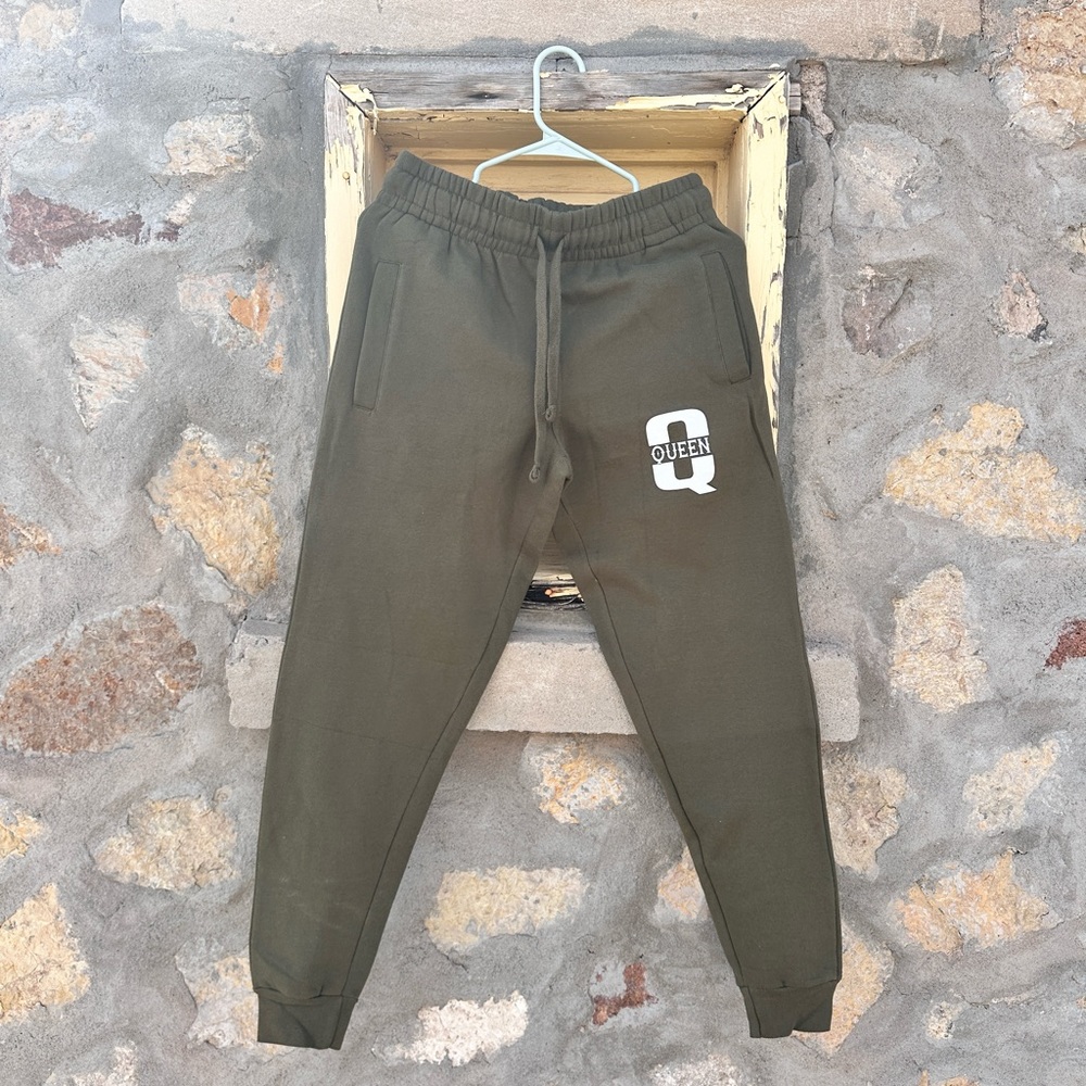 Military Green Queen Jogger Pants - Fashionable Comfort for Urban Queens